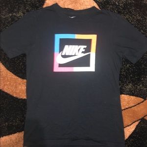 Medium Nike shirt